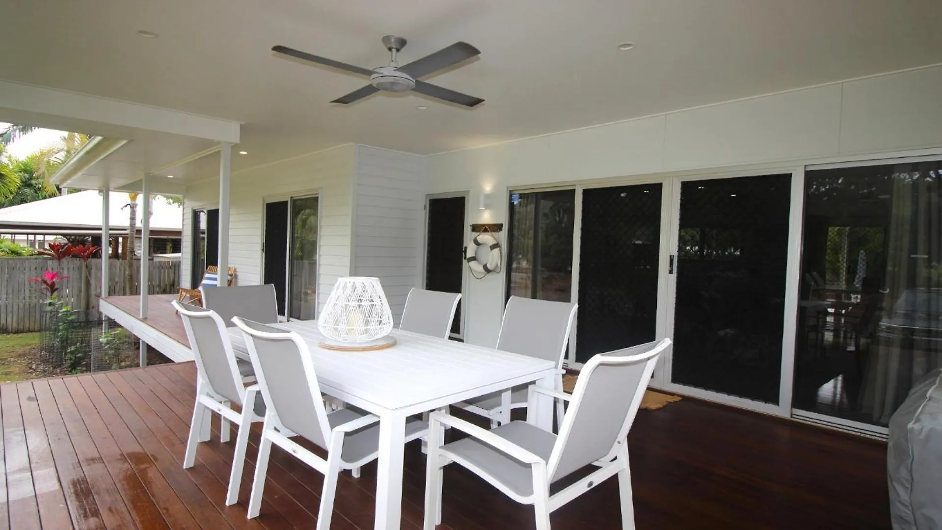 Le Belle Aimante, Magnetic Island Villa Horseshoe Bay