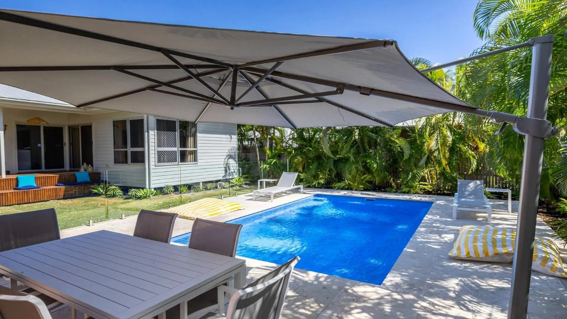 Le Belle Aimante, Magnetic Island Villa Horseshoe Bay Holiday home