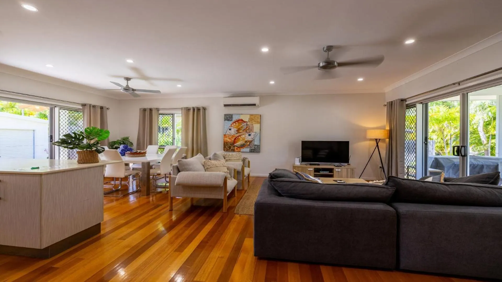 Le Belle Aimante, Magnetic Island Villa Horseshoe Bay